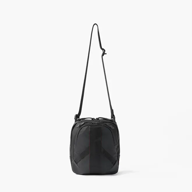 SQ SHOULDER
