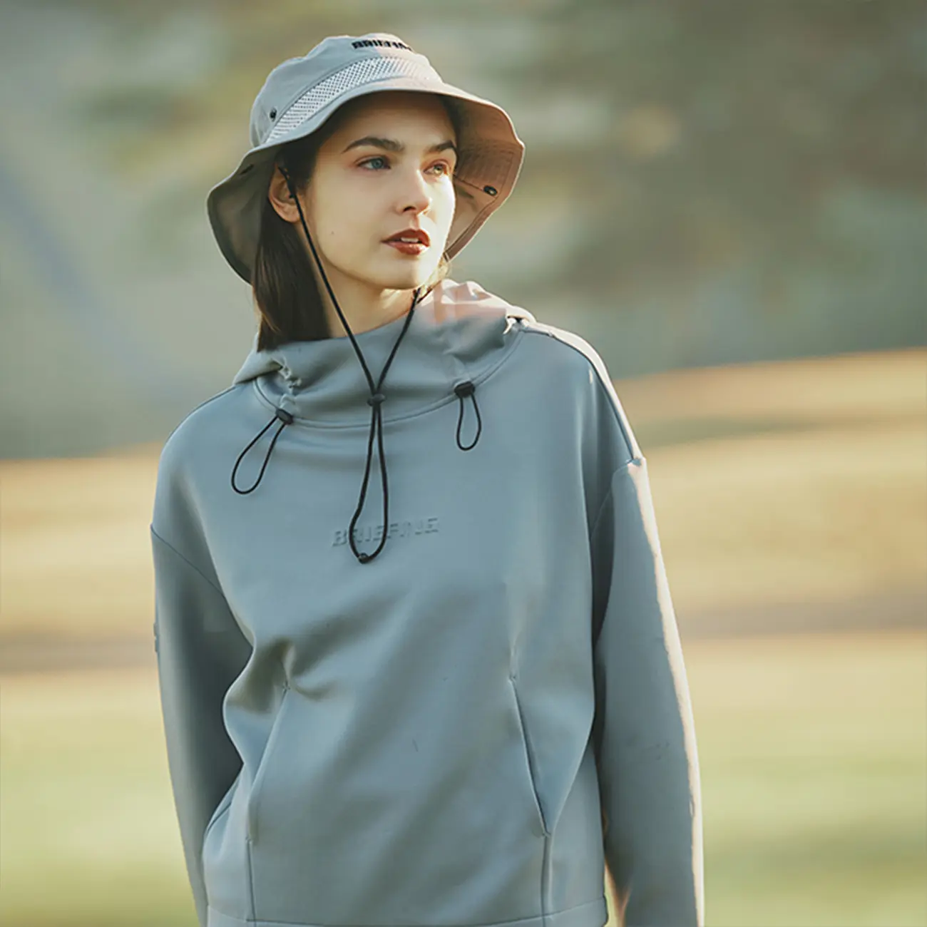 WOMEN’S STYLING 04